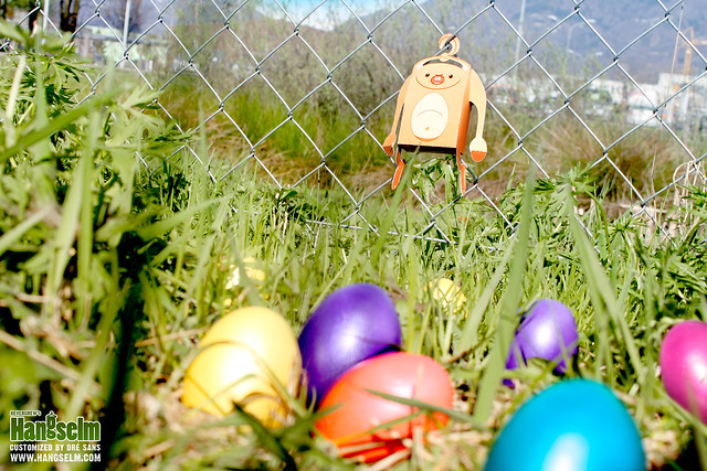 Hangselm - Series 02 - Happy Easter Picture