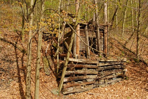 old loading hopper | by madmax139
