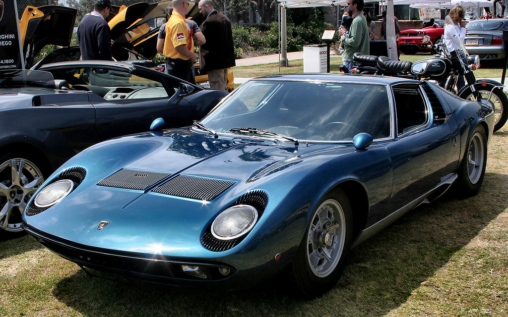 Image of 1969 Lamborghini Miura S - blue met - fvl