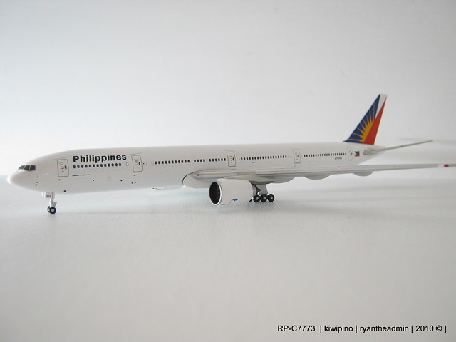 PAL 777-300ER 1/400