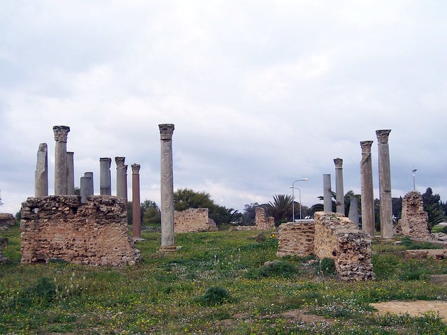 Carthage / Building with columns