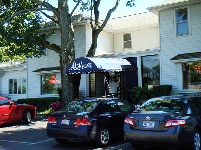 Alethea's In Williamville NY