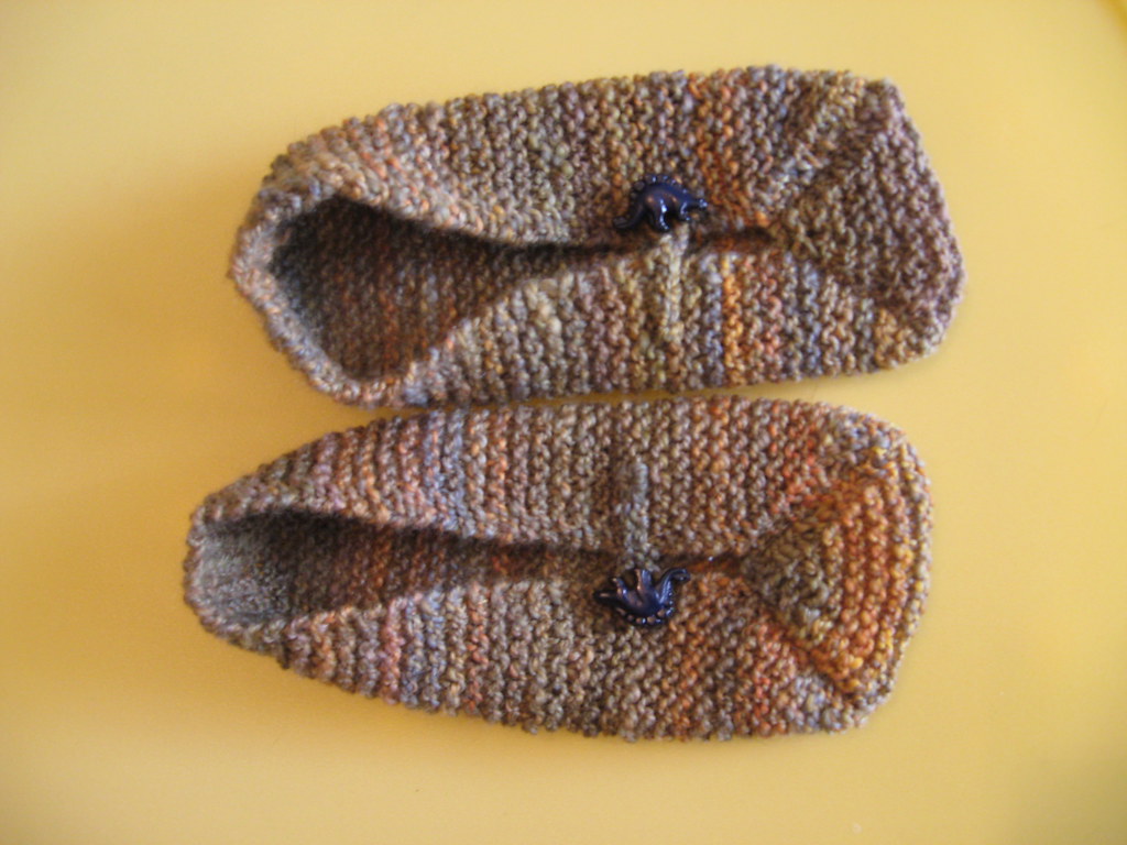 Slippers | Knit with yarn I dyed at Yarn School, and spun at… | Flickr