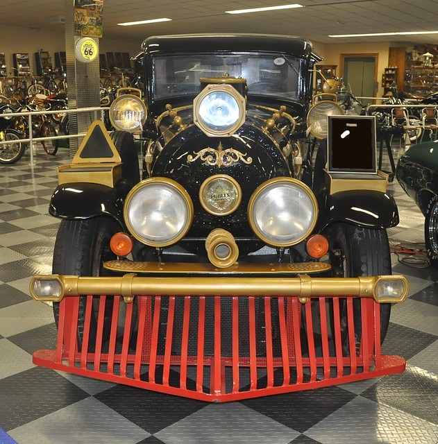 1929 Graham Paige at Tallahassee Antique Auto Museum