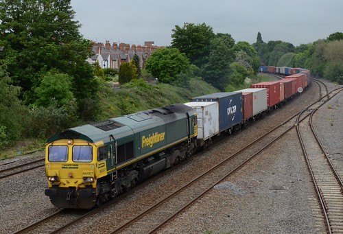 66507 at Tyseley. 25.05.16 | 66507 approaches Tyseley with 4… | Flickr