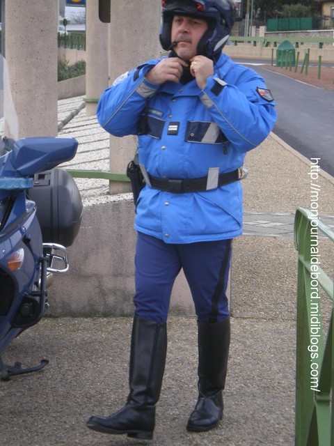 Motard gendarmerie 37