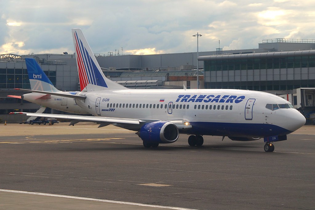EI-CXN, The Boeing Company BOEING 737-329