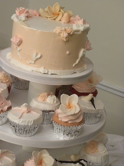 Cutting Cake Wedding Cupcake Tower