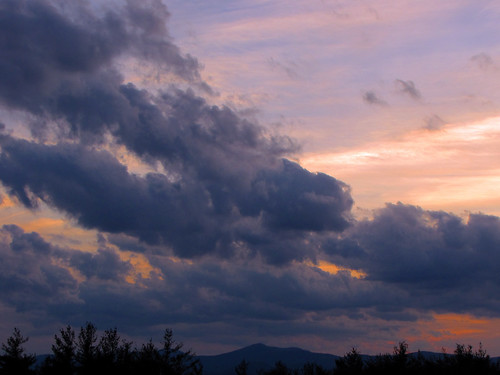 sunset cloud northcarolina blueridgeparkway appalachianmountains westernnorthcarolina southernappalachians ccbyncsa canonpowershotsx10is mountjeffersonoverlook