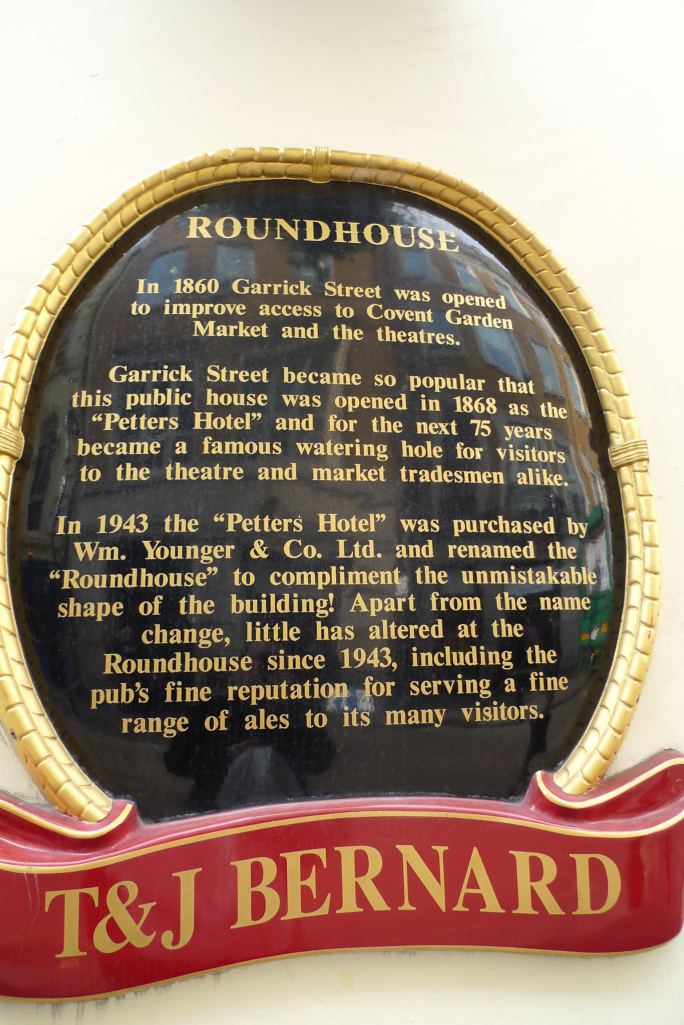 Roundhouse, Covent Garden, WC2