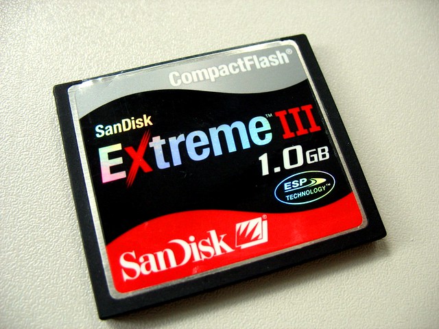 SanDisk Extreme III 1.0 GB front