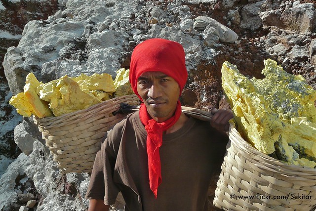 Carrying 75 kg of Sulfur at Kawah Ijen, Jawa Timur