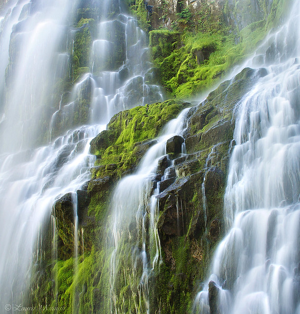 Waterfall Frame