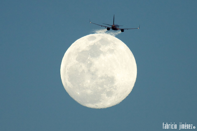 -Slashed Moon-  4,000th shot at flickr!!!