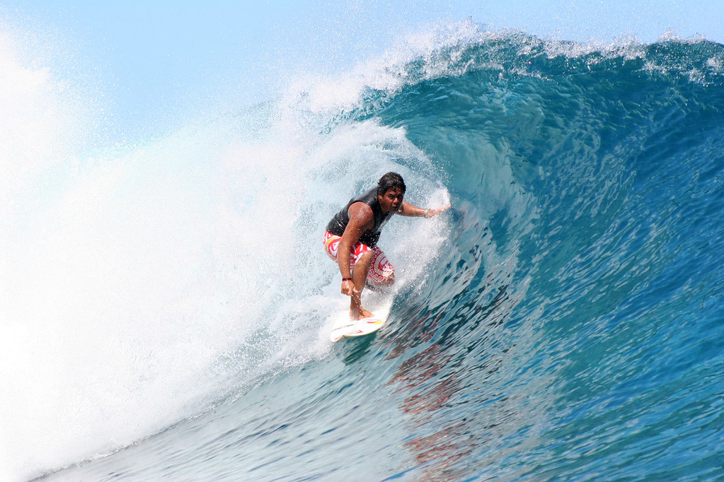 Raimana Van Bastolaer surfing Teahupoo, Tahiti. | It looks s… | Flickr