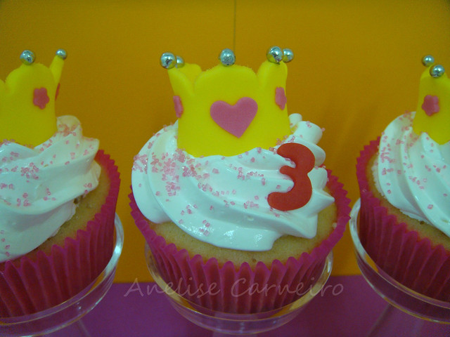 Cupcakes de Princesa - Coroas