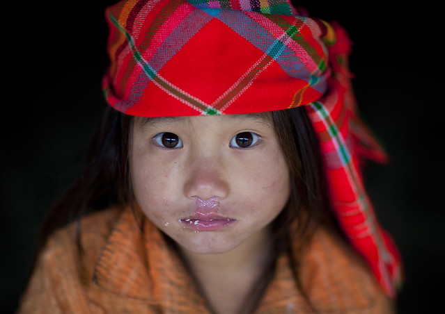 Flower Hmong kid - Vietnam