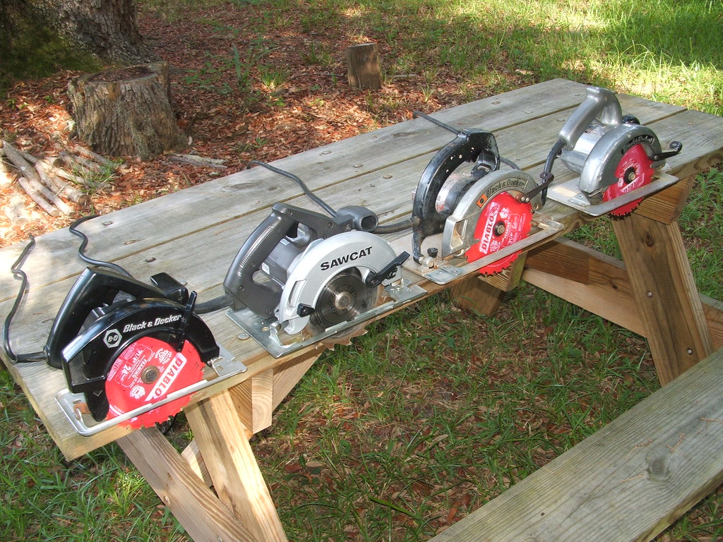 B&D60-80, Black & Decker circular saws from my collection. …