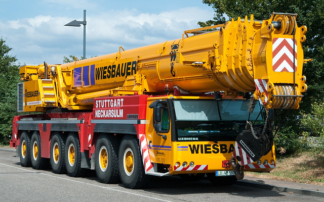Liebherr LTM1300-6.1 - Wiesbauer