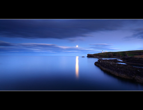 Moonrise Todhead by angus clyne