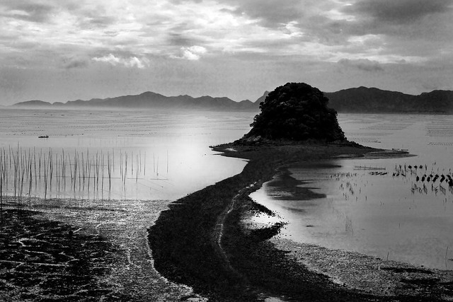 2205 Island at low-tide , East China Sea Coast--Xiapu , FujianProvince , China