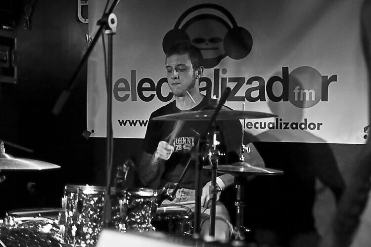 Segunda Apnea en Festival El Ecualizador, Sala Be Cool