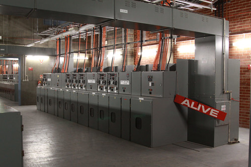 11 kV switchgear for the outgoing cables
