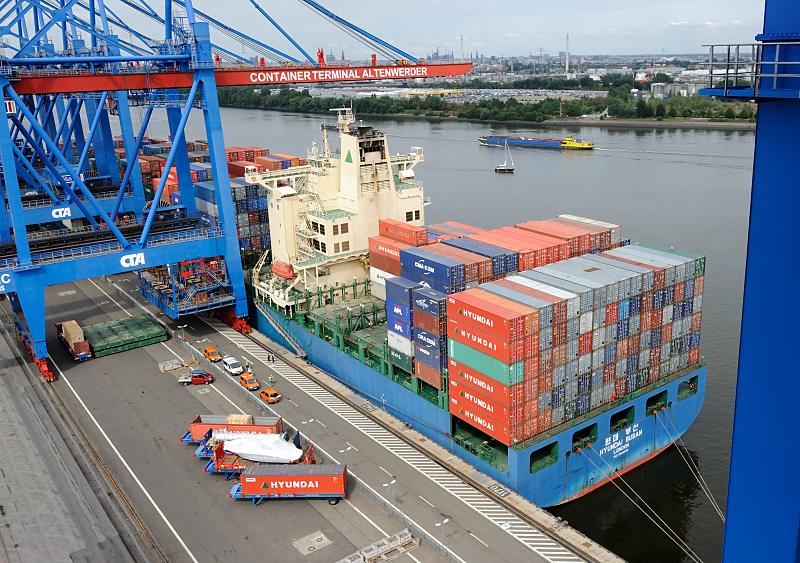 6062 HHLA Container Terminal Hamburg Altenwerder.