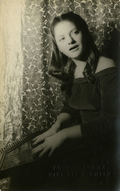Susan Reed, 1945 | Actress Susan Reed, as photographed by Ca… | Flickr