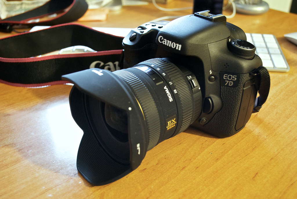 Canon 7D | My new Canon 7D, equipped with my new Sigma 10-22… | Flickr