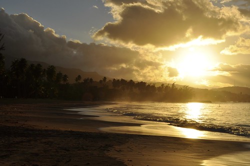 ocean sunset sun water waves glare puertorico tide pr