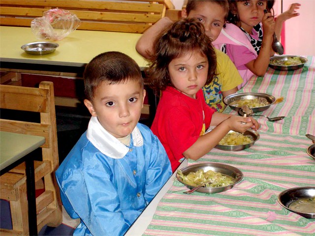 Enfants de maternelle roumain