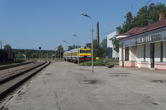 Dīzeļvilciens DR1AM Valmieras dzelzceļa stacijā, 23.06.2016.