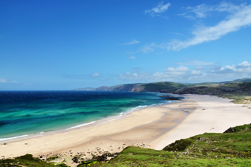 blue sea cliff beach coast scotland highlands sand day turquoise coastline sandwoodbay pwpartlycloudy