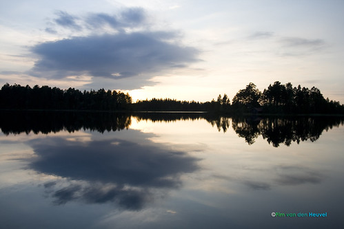 Ö Rådsjön by pim van den heuvel, Take a typical lake in Sweden, a camera, and get there at sunset. That's the perfect Recipe. I have 