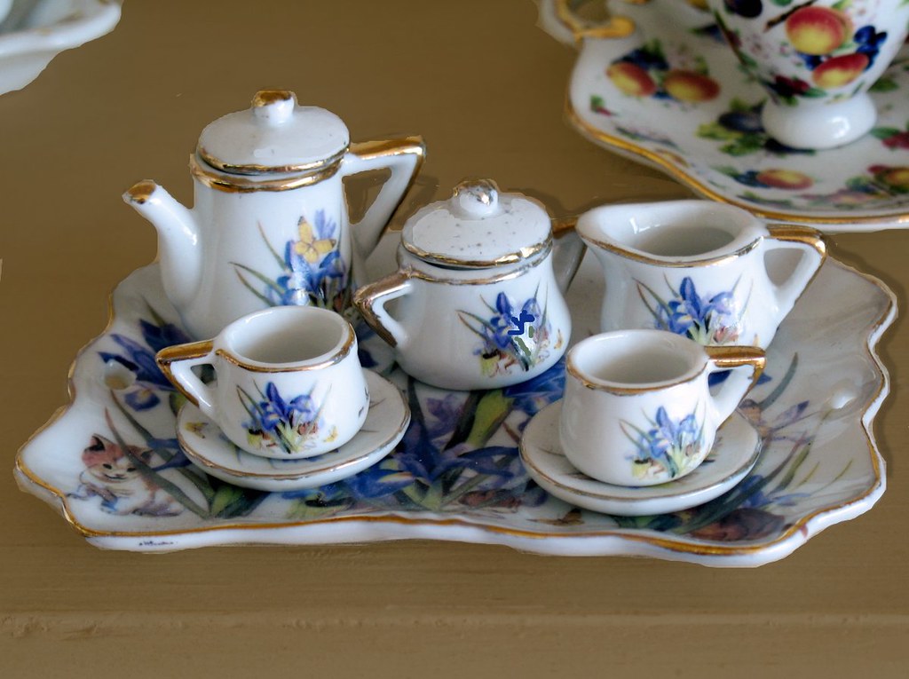 Details about   Untreated Wood Miniature Tea set 