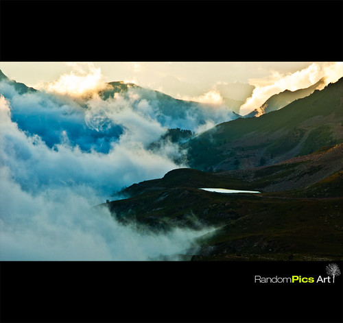 Smoky Island by RandomPics Art (Luca Candela), <i>Do not speak of your happiness to one less fortunate than yourself.</i>
Plutarch

1/180s . f/9.5 