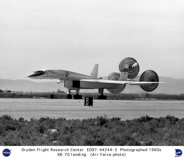 XB-70A landing with drag chutes deployed