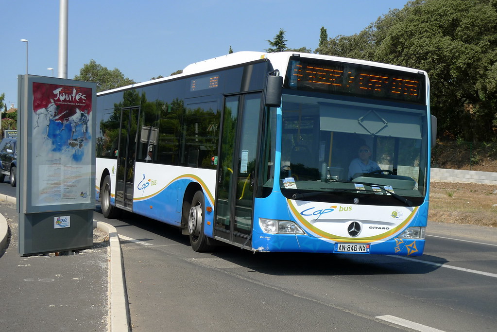 Cap bus (AGDE,FR34) | jean-louis Zimmermann | Flickr