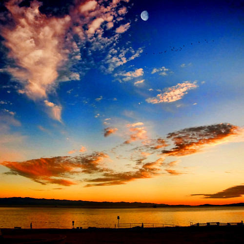 ocean city travel sunset sea summer sky canada tourism beach water clouds landscape bay waves quiet peace bc pacific cove dream peaceful canadian vancouverisland tranquil victoriabc jamesbay nationalgeographic dallasroad salish zedzap