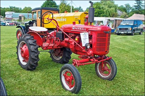 tractor modela farmall 1946 roseneathcarshowshine