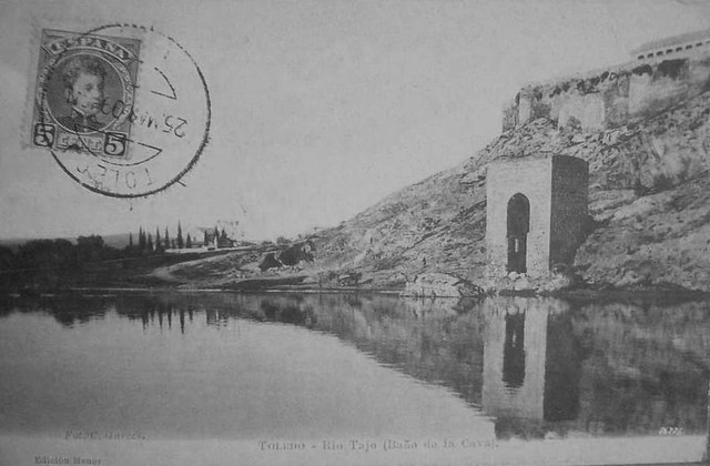 Baño de la Cava hacia 1909. Foto Garcés
