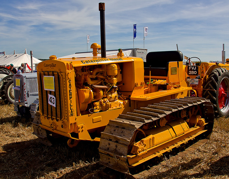 1940 Caterpillar D6 2H.