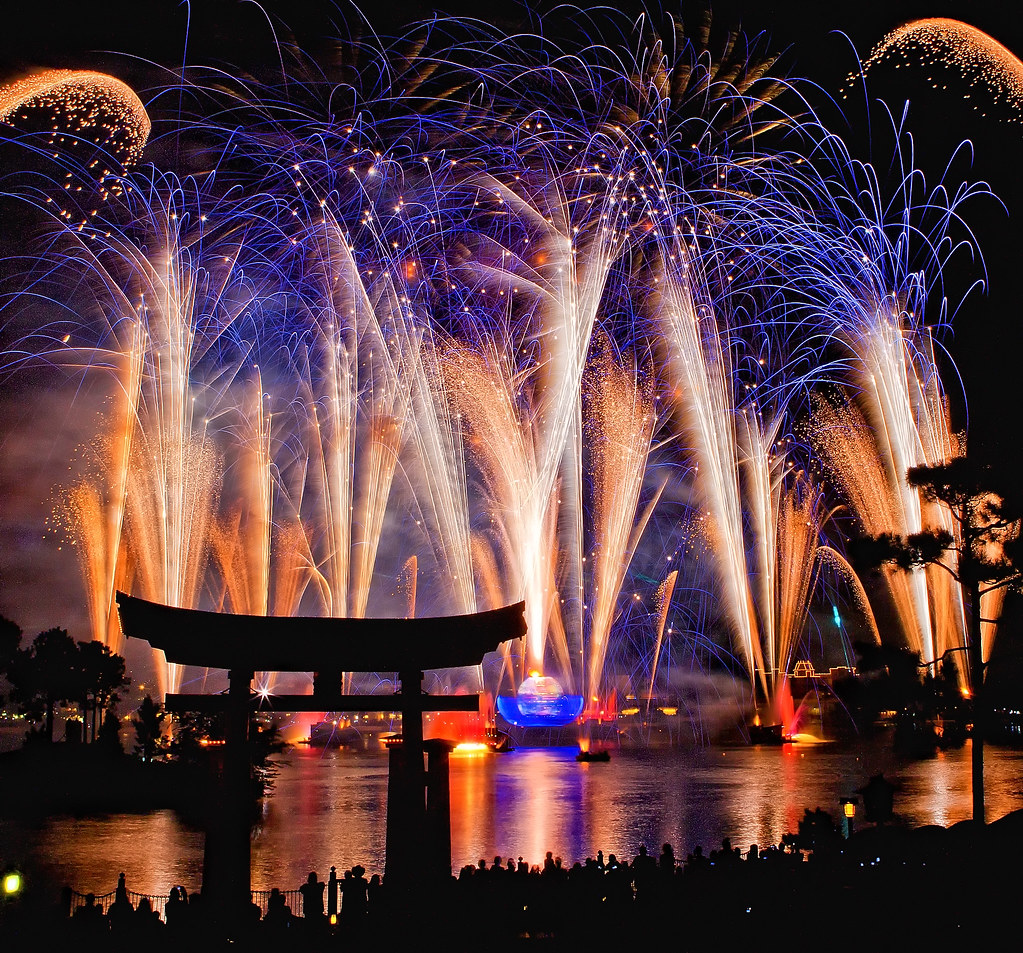 All sizes | EPCOT Center - Fireworks Friday | Flickr - Photo Sharing!