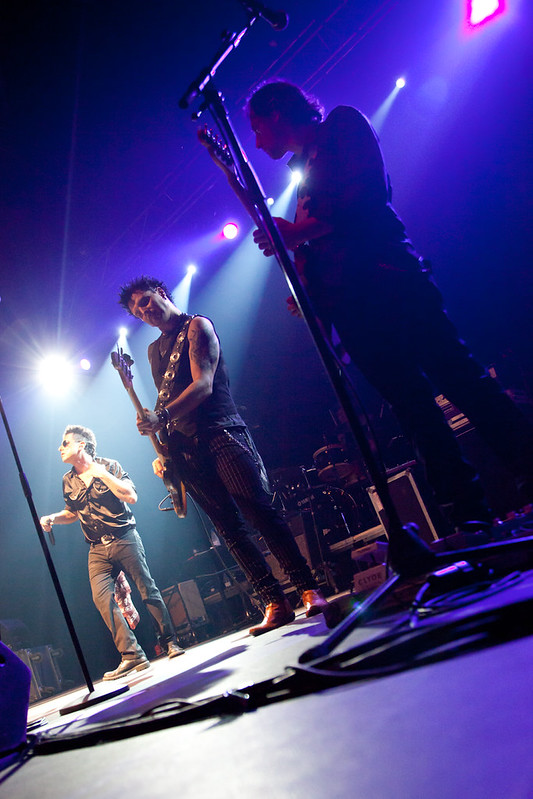 Andres Calamaro - Razzmatazz