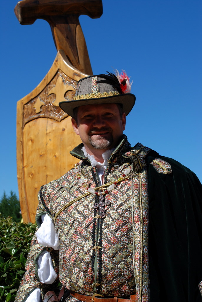 Strapwork French Renaissance Me in Strapwork Outfit - MD Renaissance Festival - Labor D… | Flickr