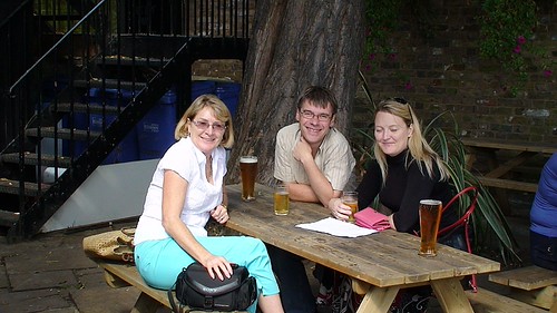 lunch at pub, Wapping | by Max Surplice