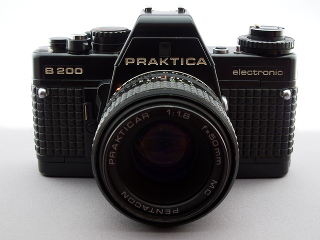 Praktica B200 with Prakticar 1:1.8 f=50mm