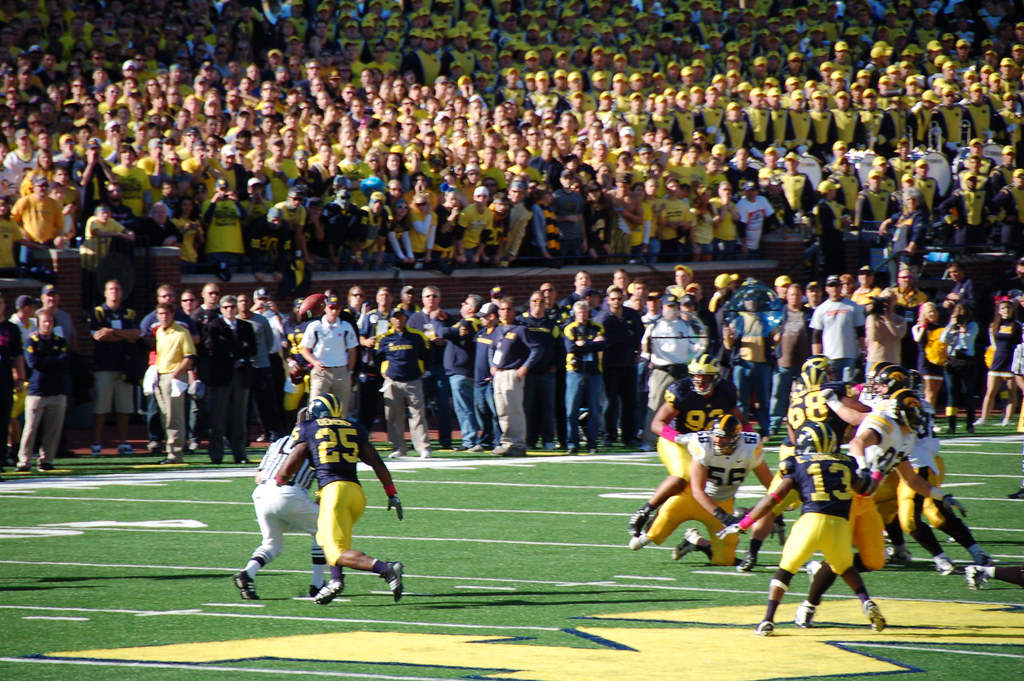 20101016_1345 | NCAA Football &quot;University of Iowa&quot; &quot;Universi… | Flickr