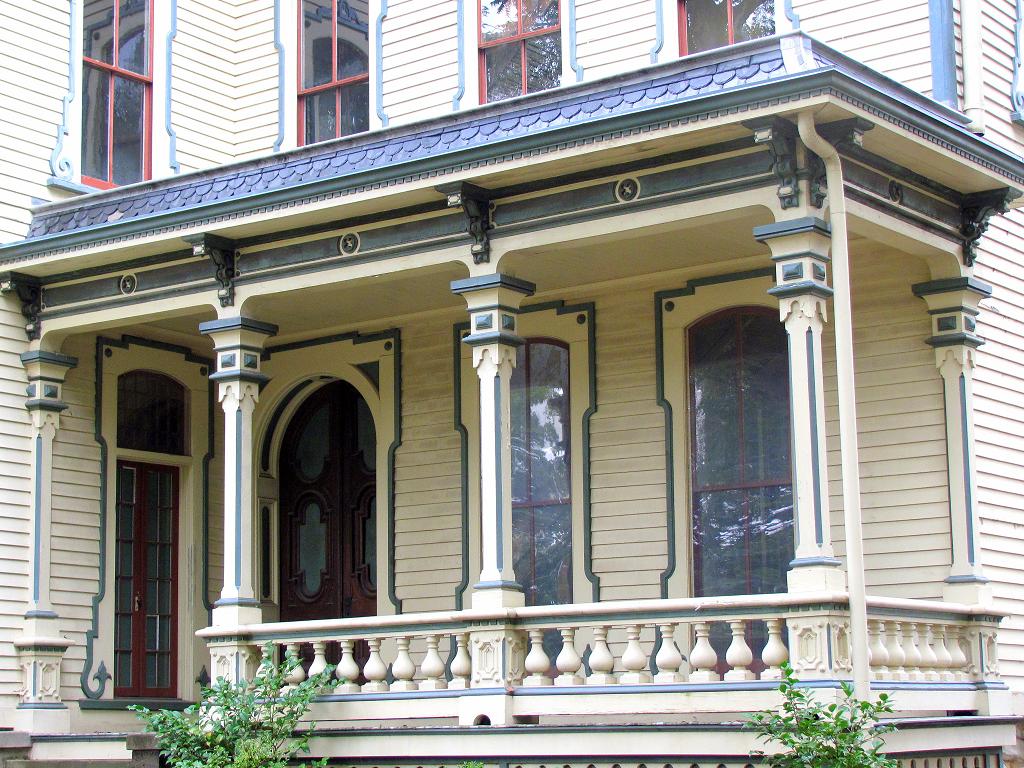 5 Heck-Andrews House, Side Porch